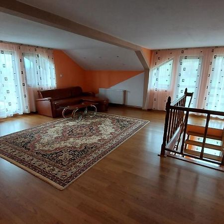 Vila Coman Întorsura Buzăului Exterior foto